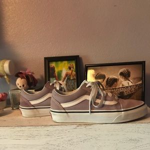 Women’s old skool vans size 5